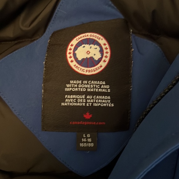 Teens Canada goose jacket size 14-16 - Picture 3 of 4